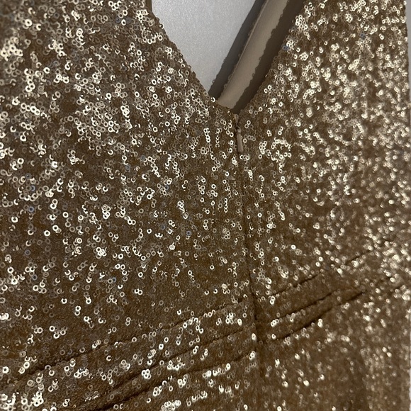 SORELLA VITA Plus Size Long Gold Sequinned Formal Gown With Straps. - Picture 4 of 6